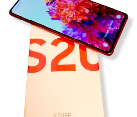 Telefon-Smartfon Samsung S20FE  6GB/128GB  Koło ul. Toruńska 35